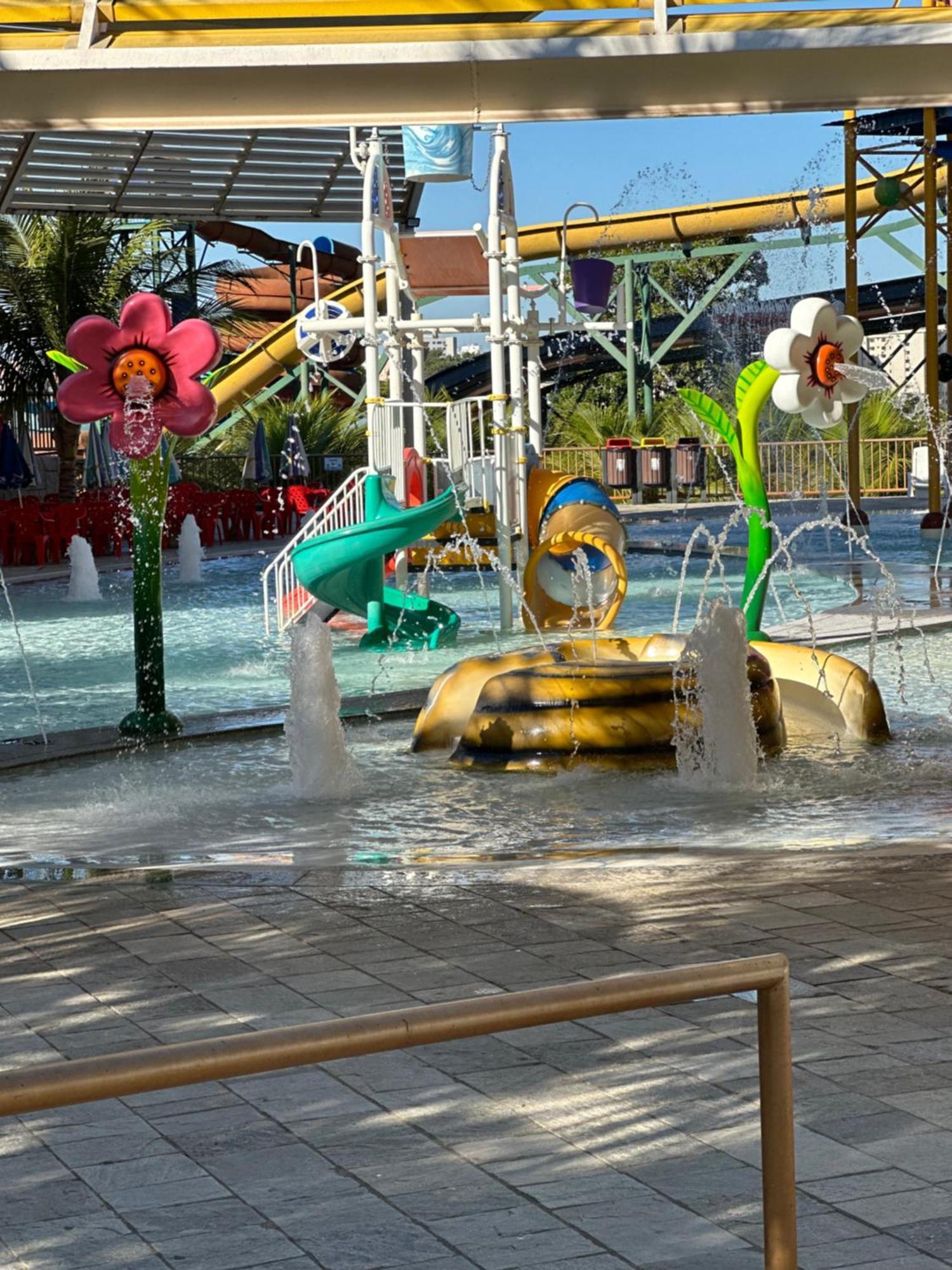 קאלדס נובאס Piazza Di Roma Apartamento 915 Com Parque Aquatico מראה חיצוני תמונה